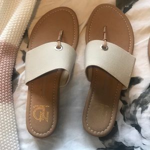 New Directions Yasmini Stretch Thong Sandals